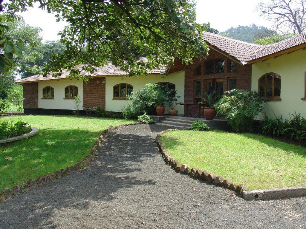 Moivaro Coffee Lodge Arusha Exteriör bild